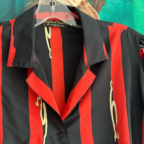 Highland Queen Vintage 80s Vibrant Red and Black Striped Shirt - Picture 12 of 16